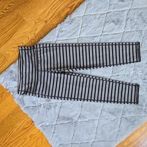 Athleta Grey/Black Athletic Leggings, Women's Extra Small, Great Condition